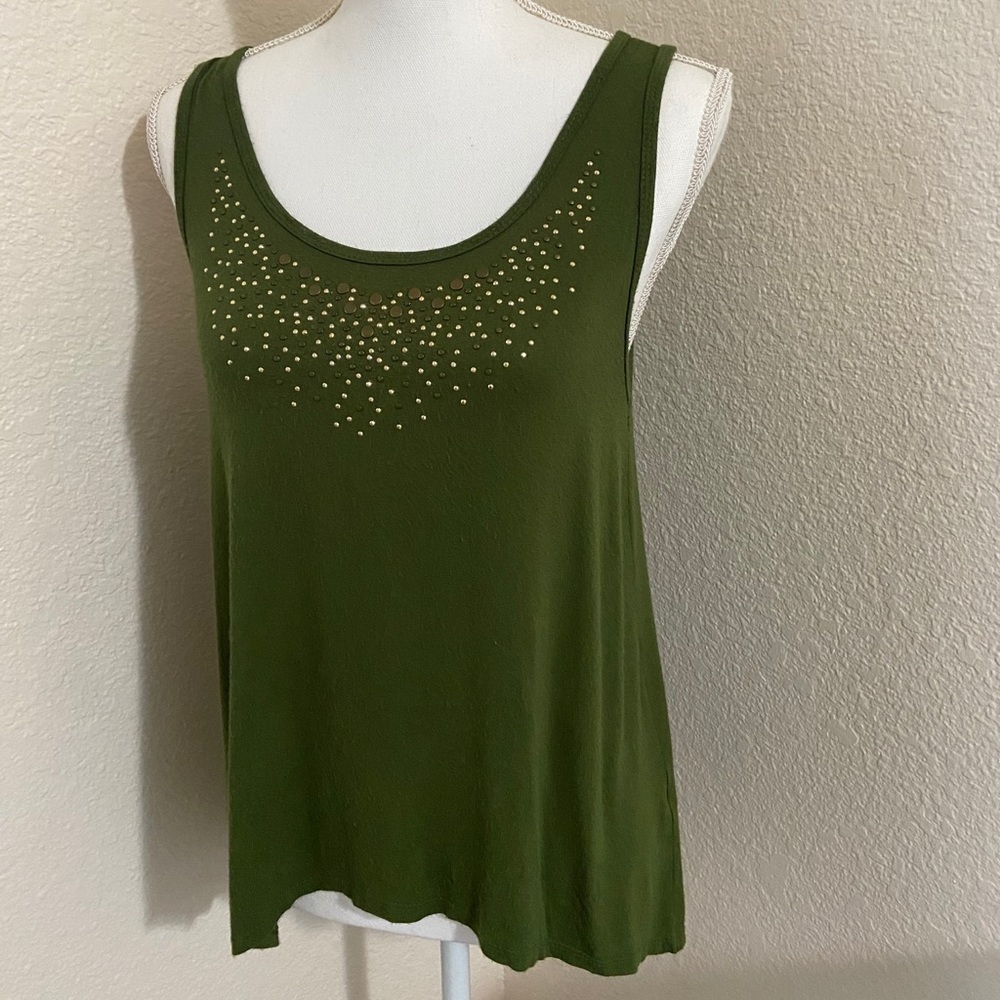 Green Embellished Body Central Tank